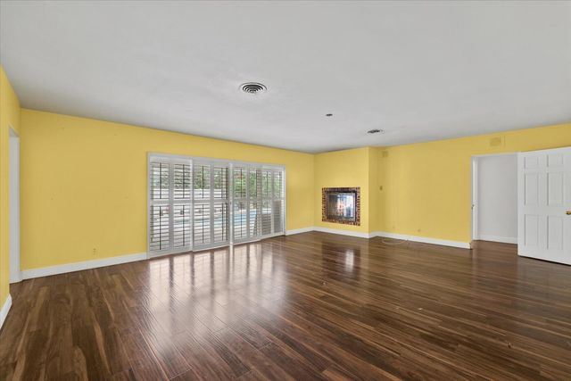 167 Beacon Lane, Jupiter, FL 33469