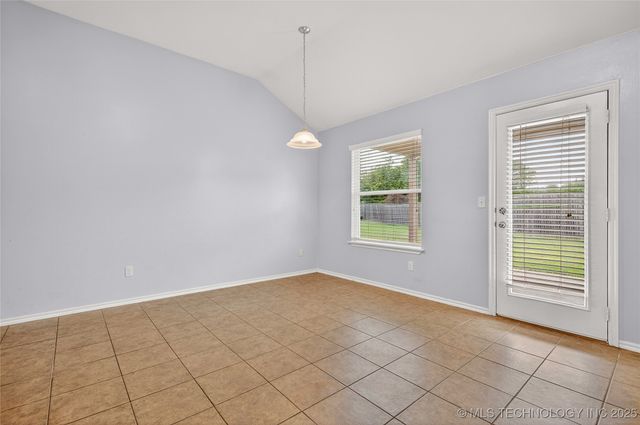 3006 Blake Circle, Bartlesville, OK 74006