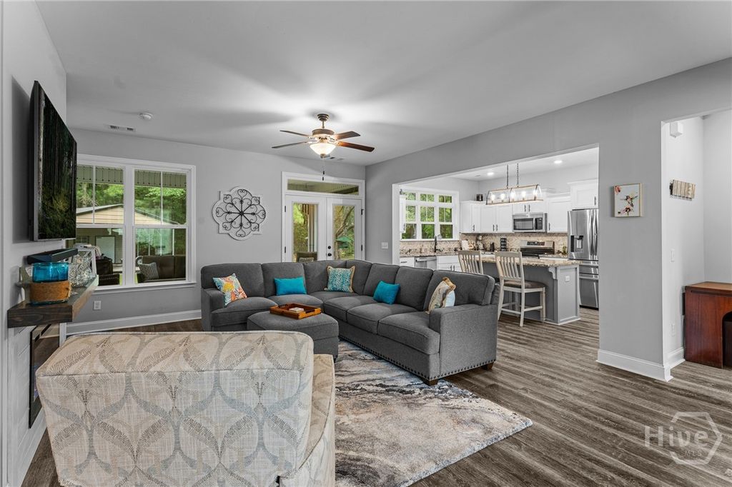Image 13 of property listing at 238 Dean Drive, Guyton, GA 31312