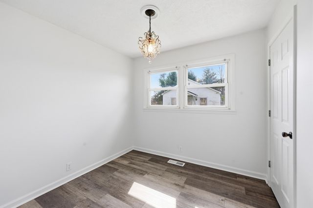 253 E Court Street, Lawrenceburg, KY 40342