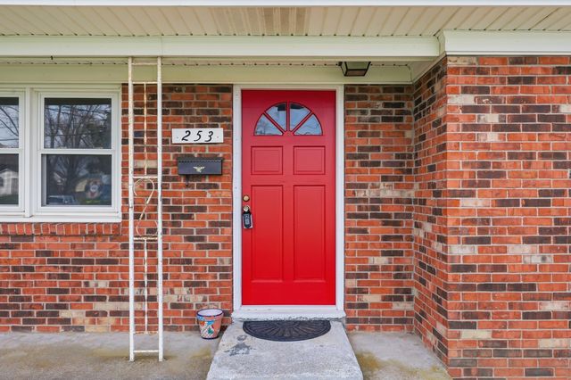 253 E Court Street, Lawrenceburg, KY 40342