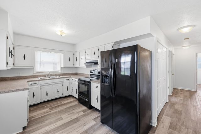 253 E Court Street, Lawrenceburg, KY 40342