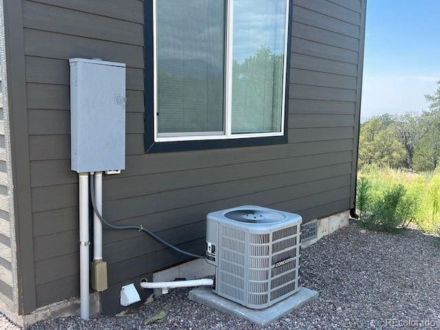 1923 Lone Pine Way, Crestone, CO 81131