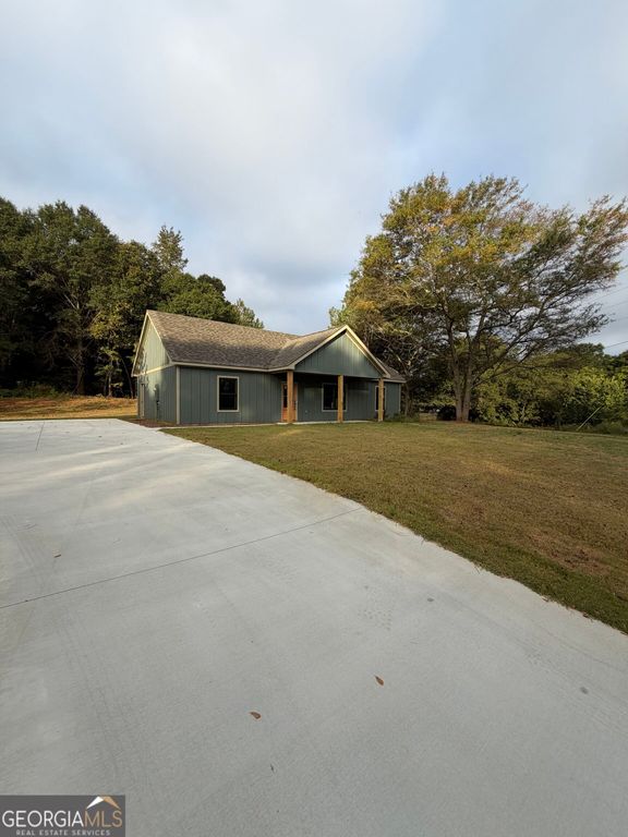 563 High Road, Carnesville, GA 30521 — photo 2