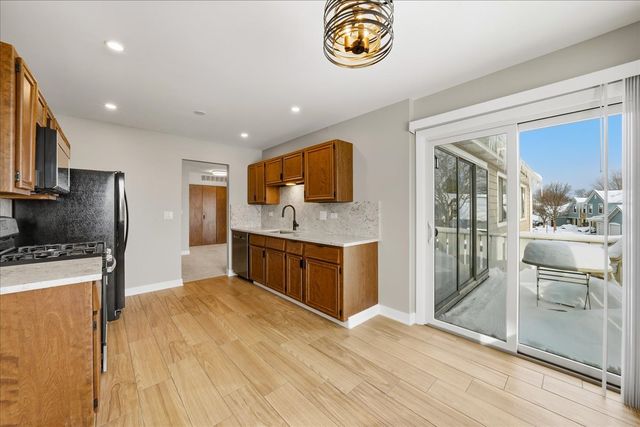 369 Heather Court A2, Schaumburg, IL 60193