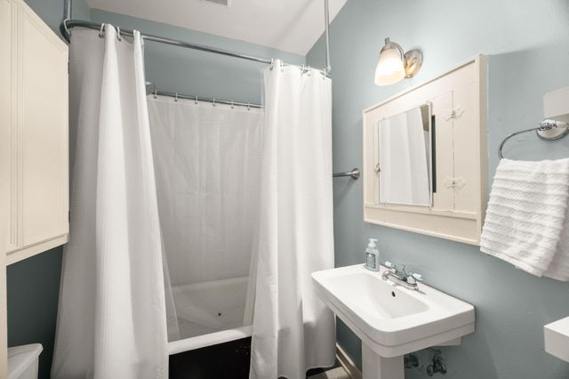 2621 & 2623 Beauchamp Street, Houston, TX 77009