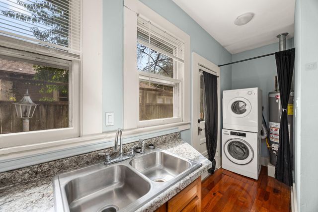 2621 & 2623 Beauchamp Street, Houston, TX 77009