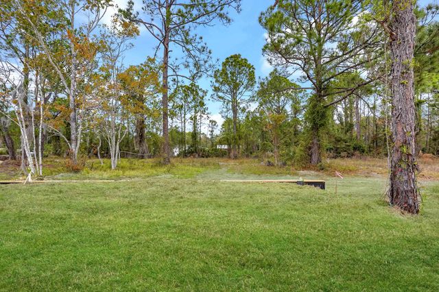 964 W 9Th St, St Augustine, FL 32084