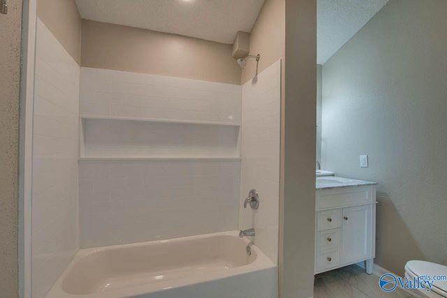 3518 Triana Blvd, Huntsville, AL 35805