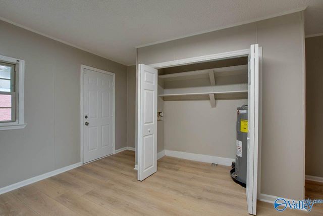 3518 Triana Blvd, Huntsville, AL 35805