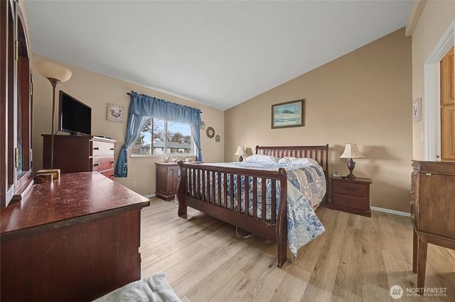 7581 Rainier NE, Moses Lake, WA 98837