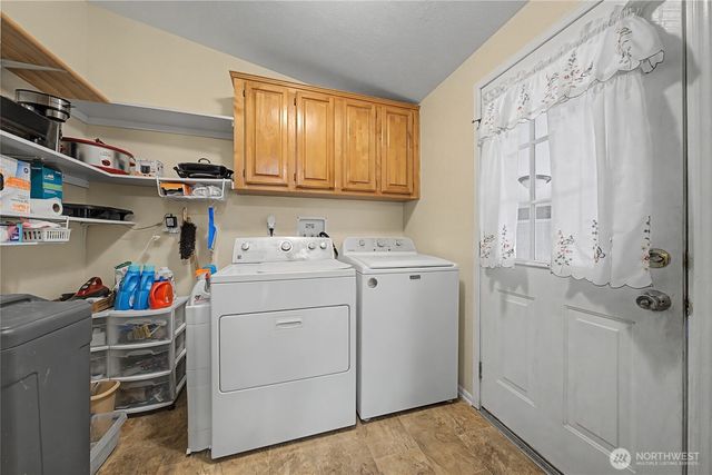 7581 Rainier NE, Moses Lake, WA 98837