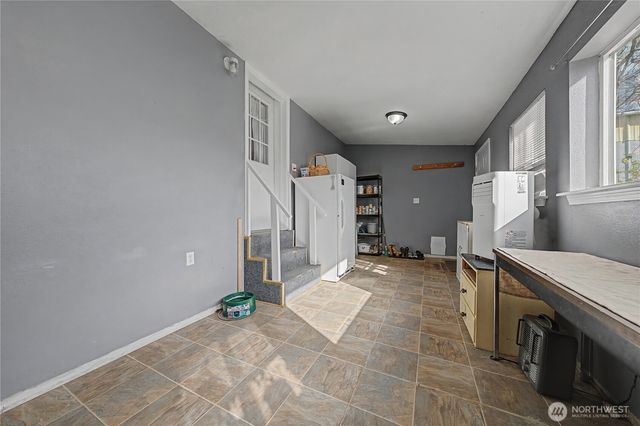 7581 Rainier NE, Moses Lake, WA 98837