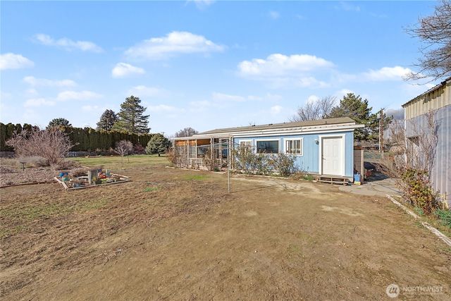 7581 Rainier NE, Moses Lake, WA 98837