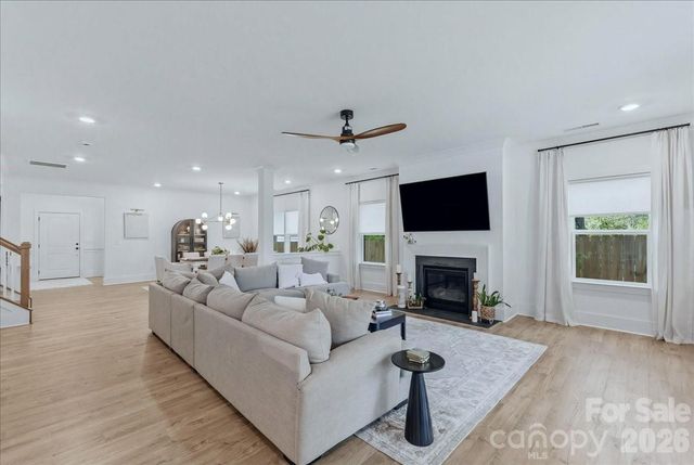 2904 Clemson Avenue, Charlotte, NC 28205