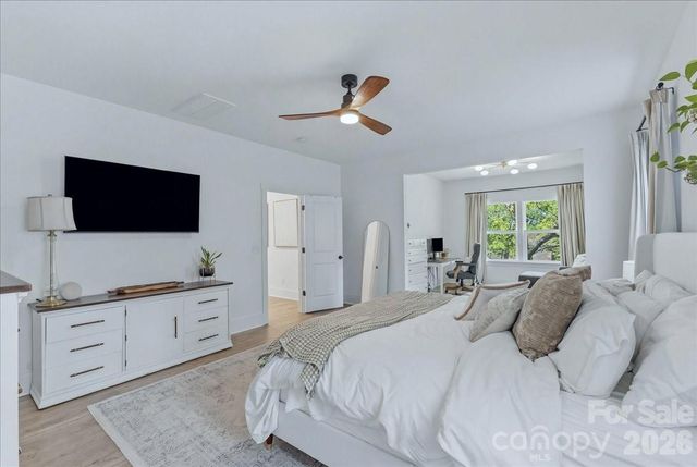 2904 Clemson Avenue, Charlotte, NC 28205