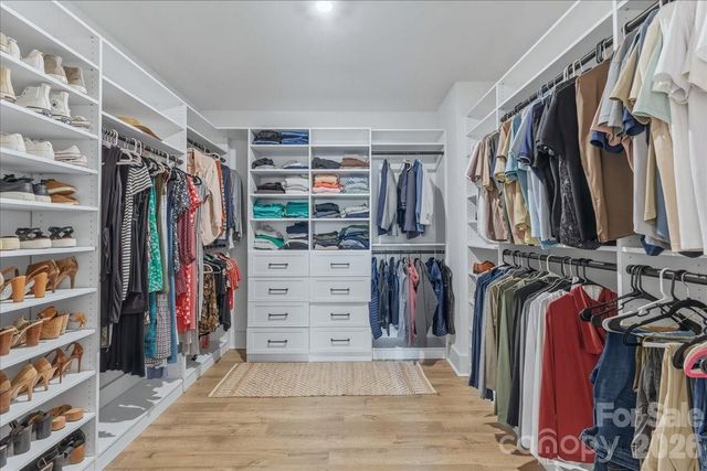 2904 Clemson Avenue, Charlotte, NC 28205