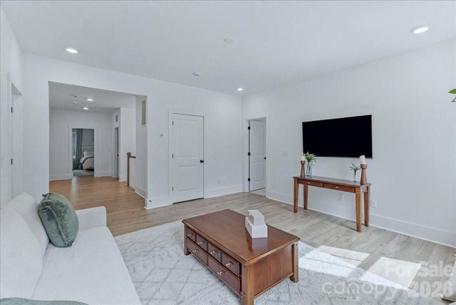 2904 Clemson Avenue, Charlotte, NC 28205