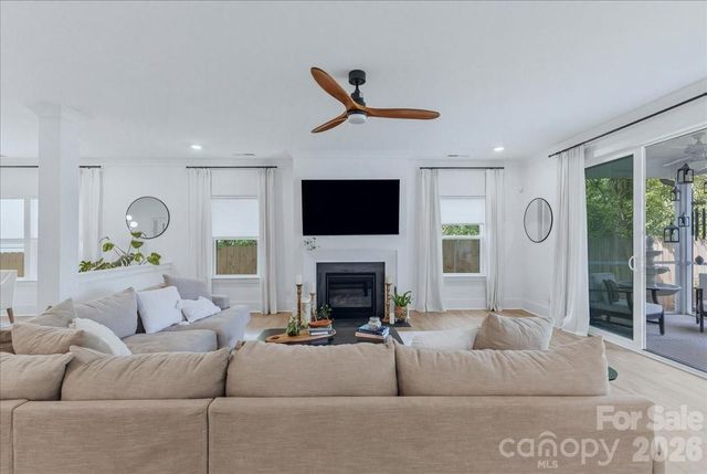 2904 Clemson Avenue, Charlotte, NC 28205