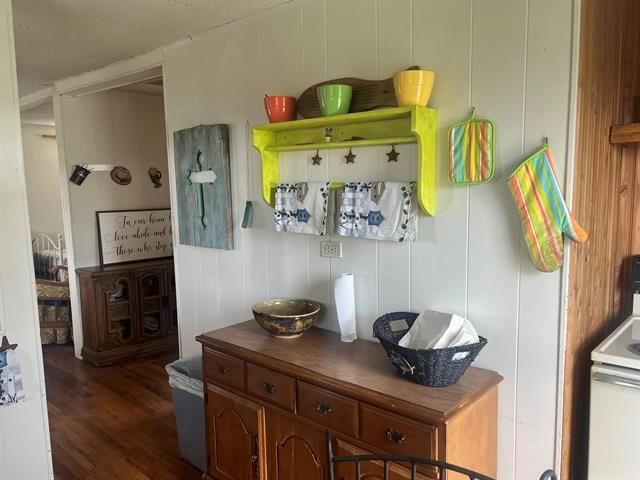 711 Council ST, Burnet, TX 78611