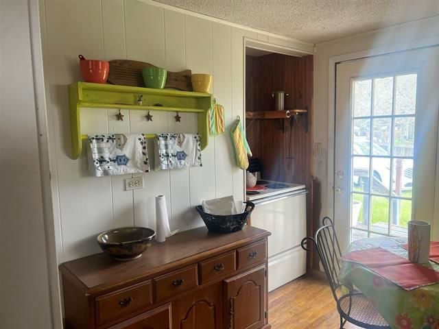 711 Council ST, Burnet, TX 78611