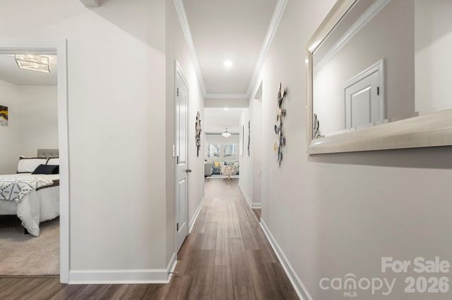 9842 Festival Way, Charlotte, NC 28215