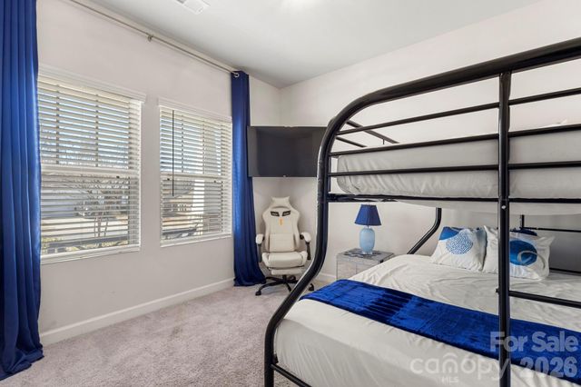 9842 Festival Way, Charlotte, NC 28215