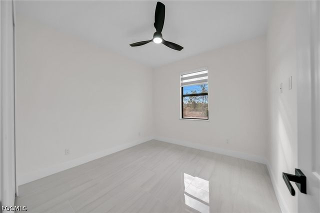 301 E 17th ST, Lehigh Acres, FL 33972