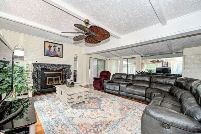 64 Durso Avenue, Lawrence, MA 01843