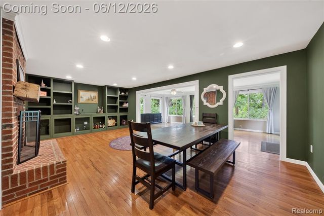5831 Winans Drive, Brighton, MI 48116