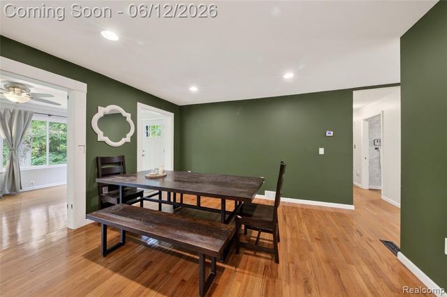 5831 Winans Drive, Brighton, MI 48116