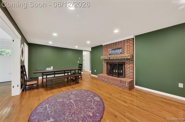 5831 Winans Drive, Brighton, MI 48116