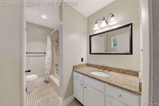 5831 Winans Drive, Brighton, MI 48116