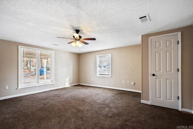 8005 Woodhaven Drive, Little Rock, AR 72209