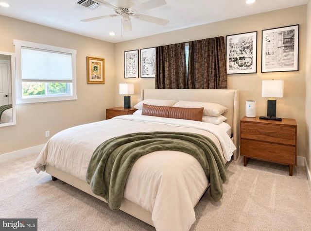 63 CHARLES BOSSERT DR, Bordentown, NJ 08505