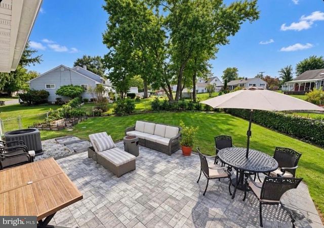 63 CHARLES BOSSERT DR, Bordentown, NJ 08505