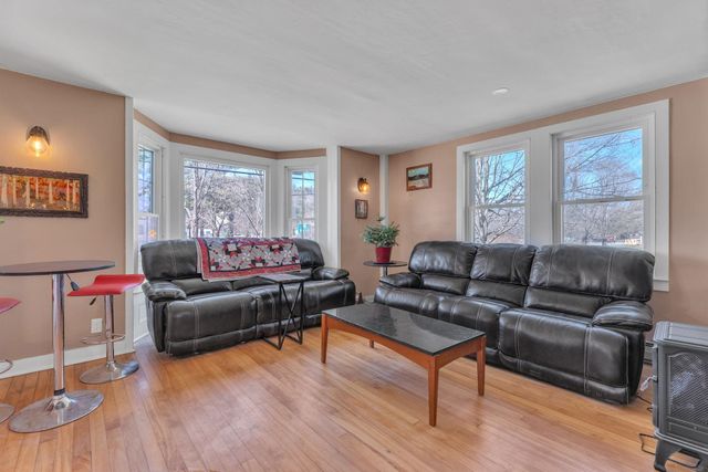 208 Main Street, Cambridge, VT 05444