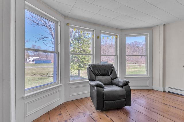 208 Main Street, Cambridge, VT 05444