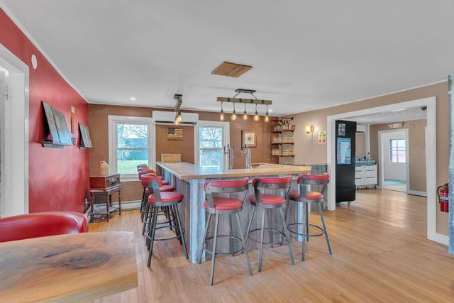 208 Main Street, Cambridge, VT 05444