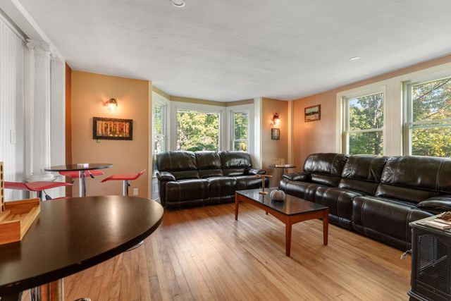 208 Main Street, Cambridge, VT 05444