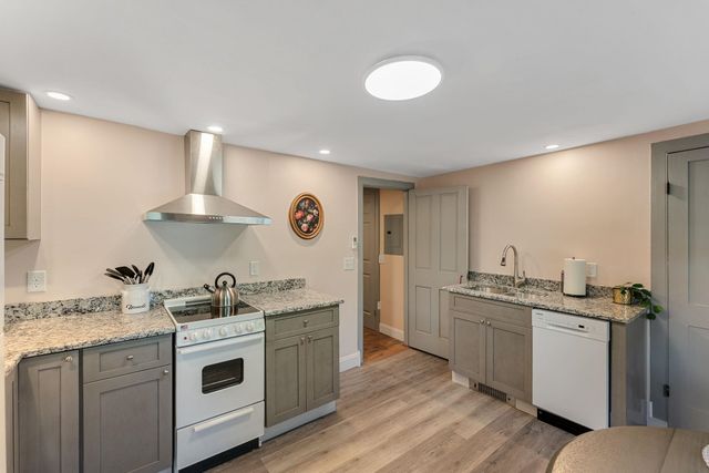 208 Main Street, Cambridge, VT 05444