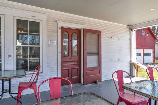 208 Main Street, Cambridge, VT 05444