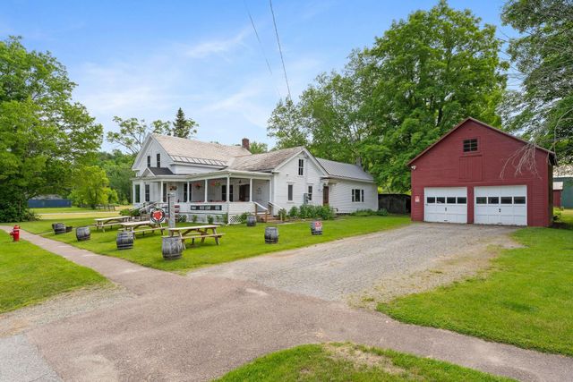 208 Main Street, Cambridge, VT 05444