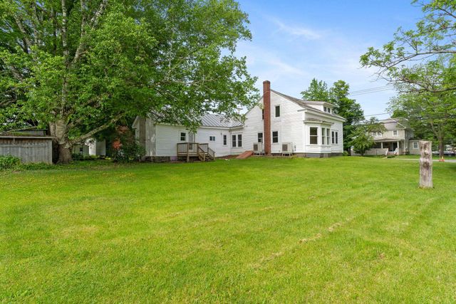 208 Main Street, Cambridge, VT 05444