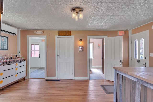 208 Main Street, Cambridge, VT 05444