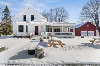 208 Main Street, Cambridge, VT 05444