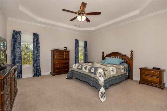 411 Freemont Drive, Thomasville, NC 27360