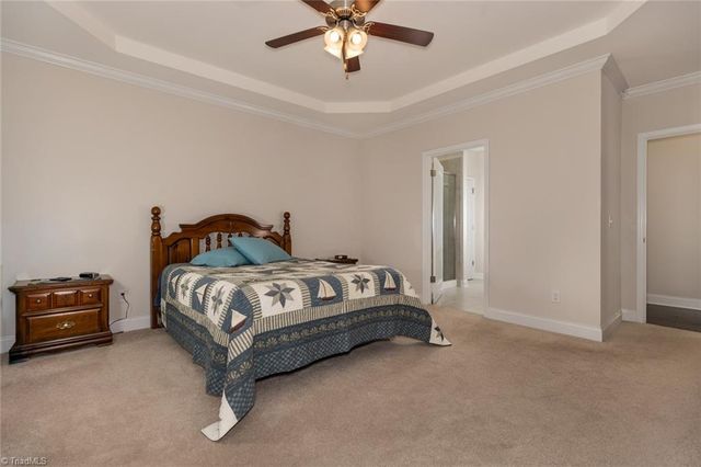 411 Freemont Drive, Thomasville, NC 27360