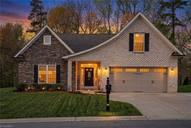 411 Freemont Drive, Thomasville, NC 27360