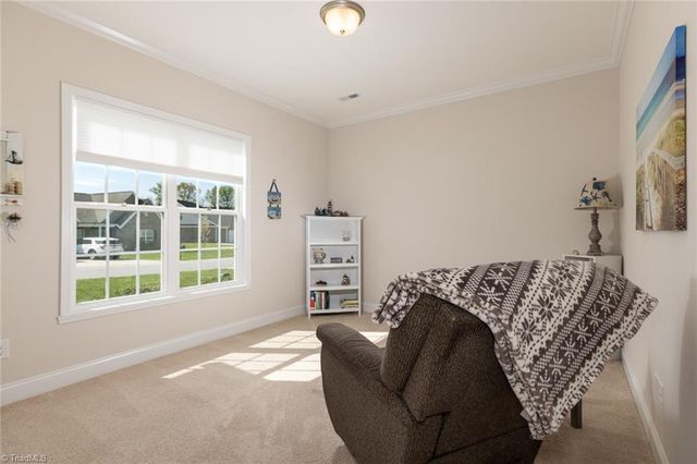 411 Freemont Drive, Thomasville, NC 27360